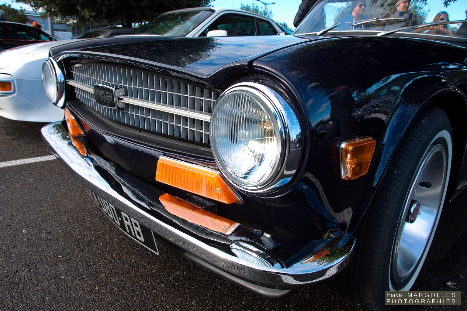 Triumph TR6_03.jpg